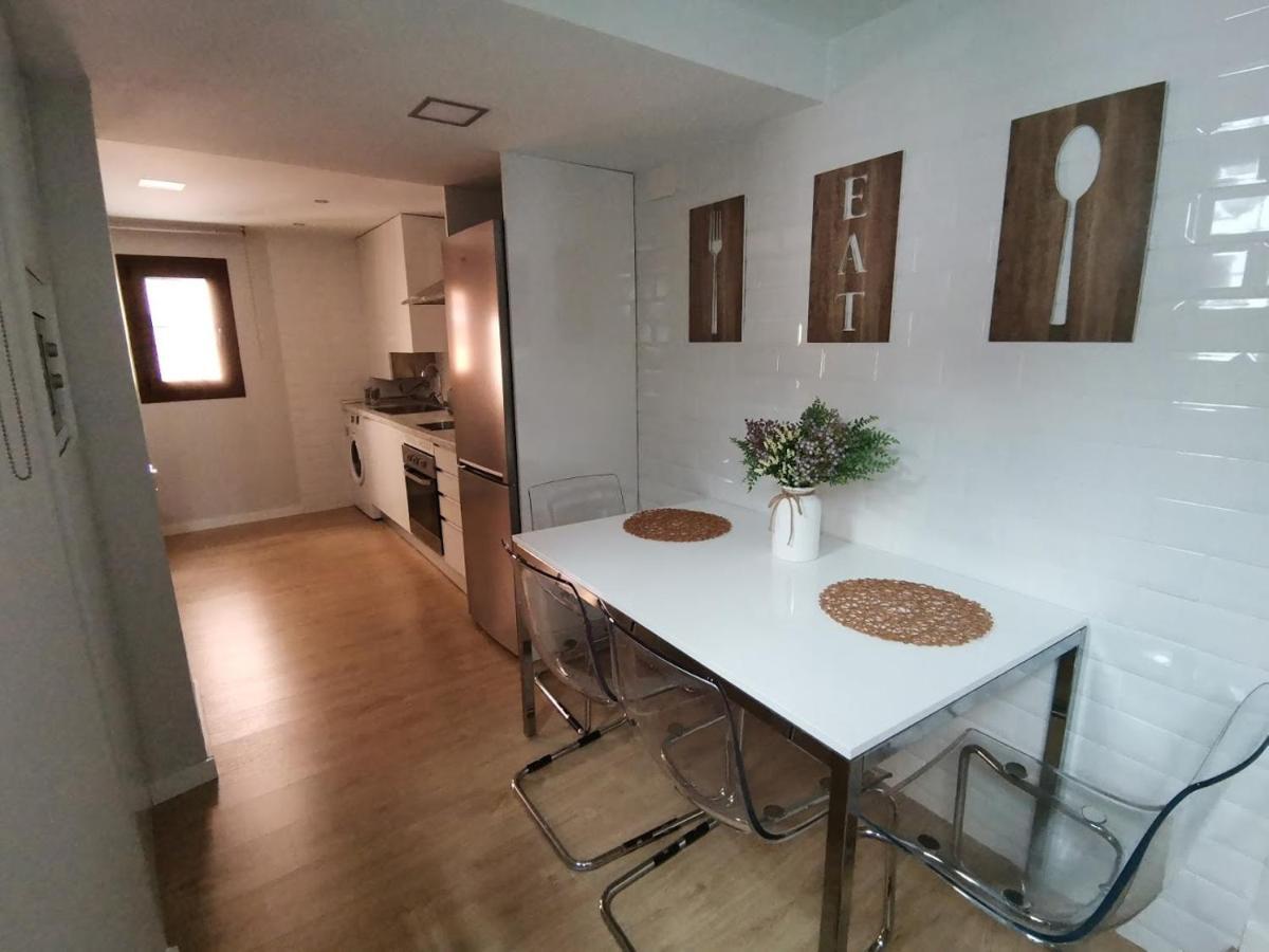 Apartamento Ilarcuris Con Patio Privado Toledo Exterior photo