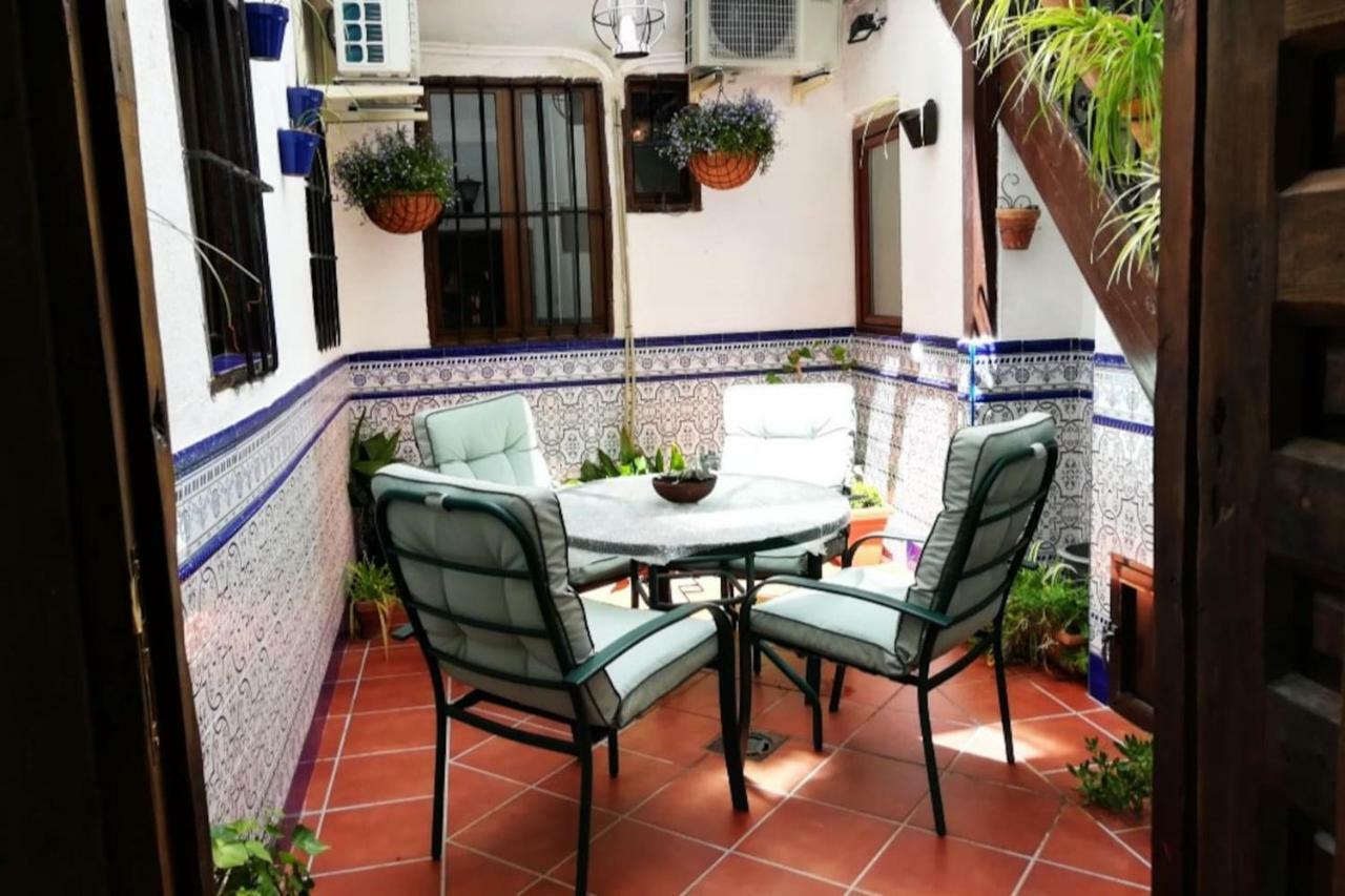 Apartamento Ilarcuris Con Patio Privado Toledo Exterior photo
