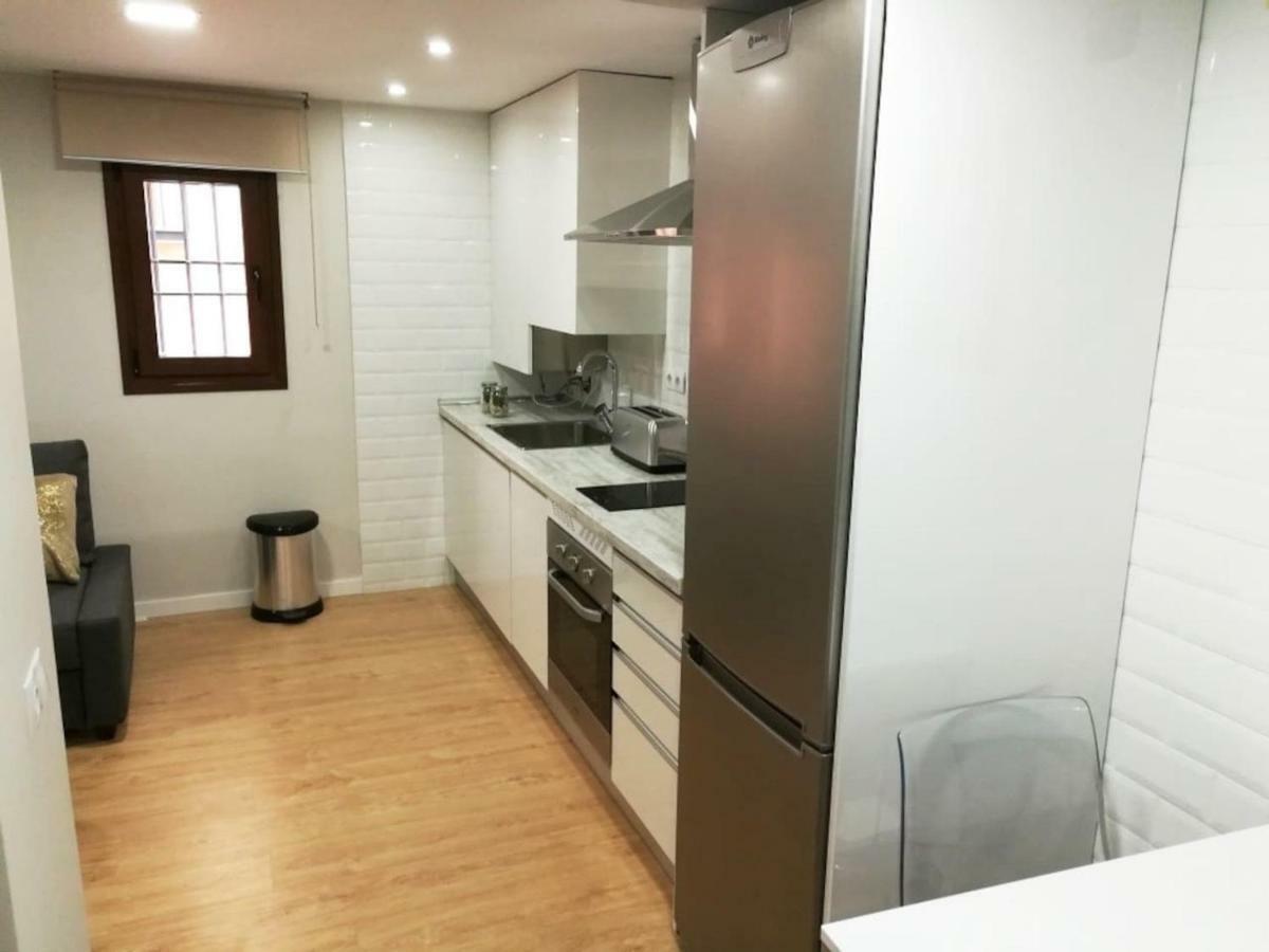 Apartamento Ilarcuris Con Patio Privado Toledo Exterior photo